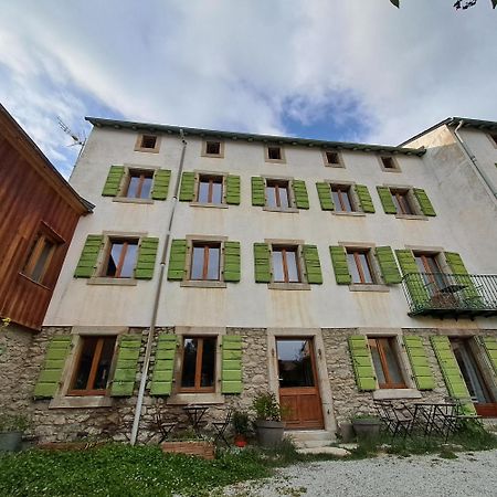 Le Grenier Des Moineaux Bed & Breakfast Font-Romeu-Odeillo-Via Eksteriør bilde