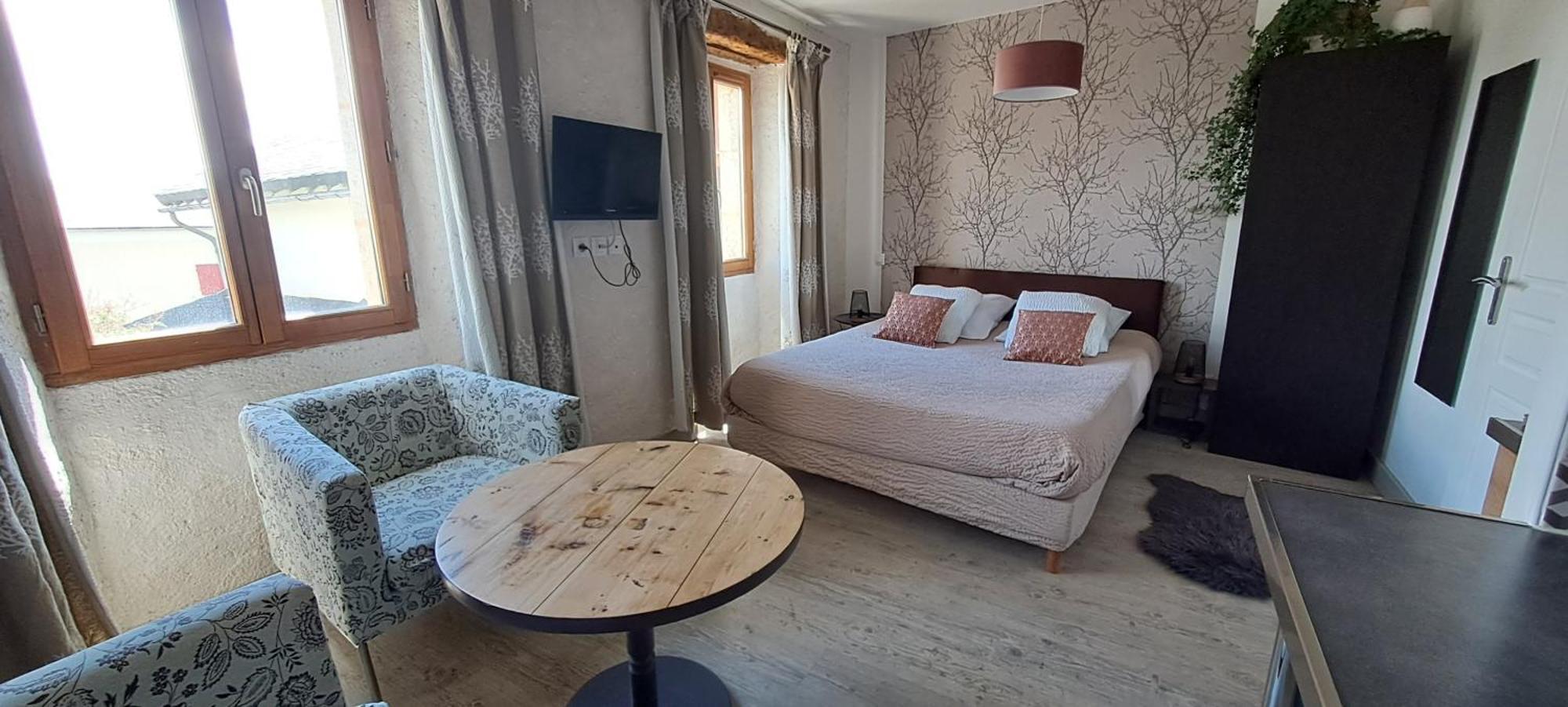 Le Grenier Des Moineaux Bed & Breakfast Font-Romeu-Odeillo-Via Eksteriør bilde