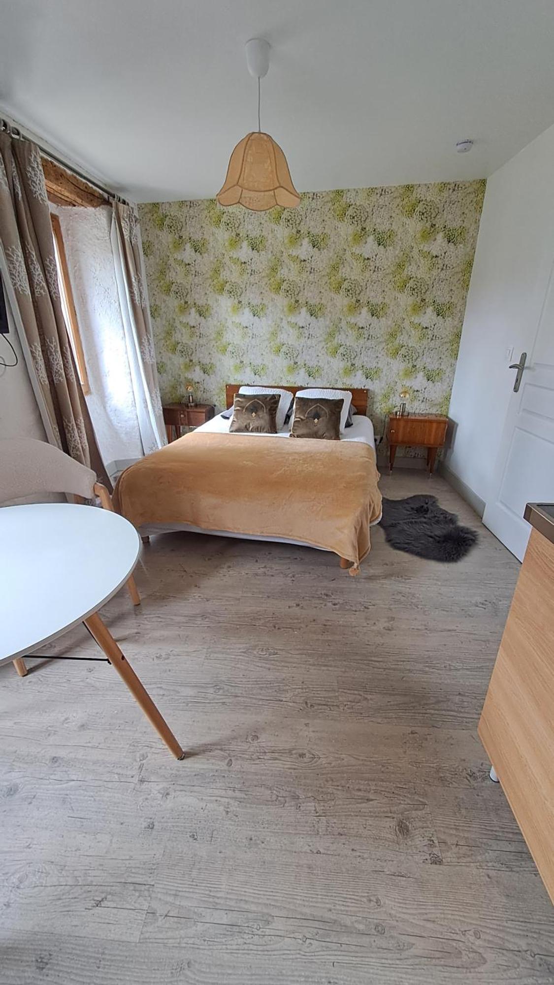Le Grenier Des Moineaux Bed & Breakfast Font-Romeu-Odeillo-Via Eksteriør bilde